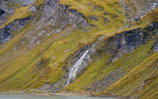 Картинка горы, водопад, природа, ландшафт, озеро, зелень, скалы