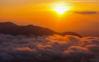 Картинка закат, горы, облака, природа, пейзаж, солнце, красота
