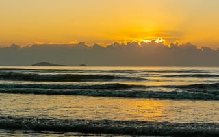 Картинка море, закат, пейзаж, природа, волны, остров, небо