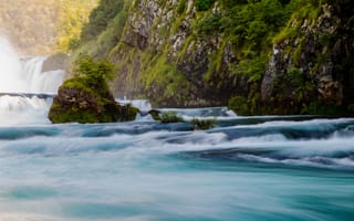 Картинка водопад, река, природа, пейзаж, камни, растительность, вода