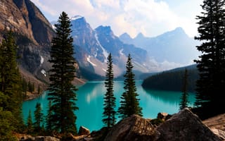 Картинка горы, озеро, природа, лес, пейзаж, солнце, камни