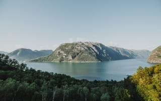 Картинка природа, горы, озеро, пейзаж, лес, небо, водоем, отдых, путешествия, красота