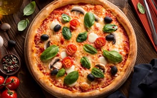 Картинка пицца, еда, итальянская кухня, базилик, помидоры, оливки, грибы, сыр, доска, ресторан