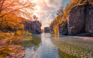 Картинка природа, река, осень, пейзаж, скалы, водоем, деревья, солнце, отражение, путешествие