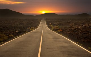 Картинка дорога, закат, пейзаж, природа, горы, пустыня, путешествие