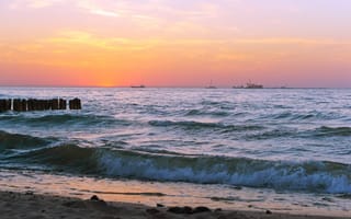 Картинка море, закат, пейзаж, пляж, волны, природа, горы