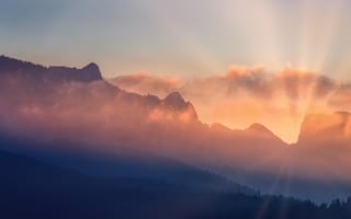 Картинка горы, закат, природа, облака, пейзаж, свет, туман