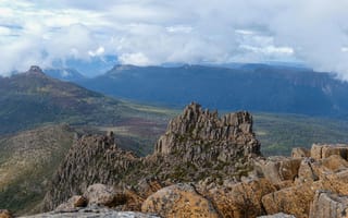 Картинка горы, природа, пейзаж, скалы, облака, лес, высота