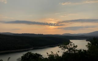 Картинка закат, природа, река, горы, пейзаж, небо, лес