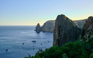 Картинка море, пейзаж, скалы, корабли, природа, закат, отдых