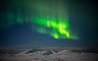 Картинка северное сияние, ночное небо, горы, зима, звезды, природа, пейзаж