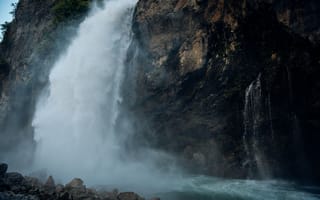 Картинка водопад, природа, горы, вода, пейзаж, скалы, мгла