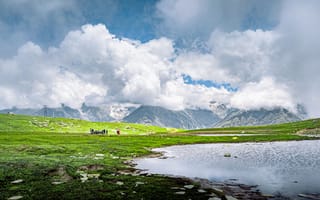Картинка горы, пейзаж, озеро, облака, природа, зелень, туризм, отдых
