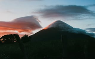 Картинка горы, гора, природа, вершина, вулкан, вулканический, закат, заход, вечер