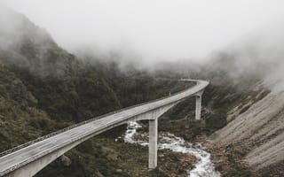 Обои мост, мосты, туман, дымка, река, гора, природа