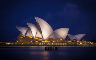 Картинка города, здания, дома, город, Сиднейский оперный театр, Сиднейский театр, театр, Сидней, Австралия, ночь, вечер, ночной город, огни, подсветка, сумерки, современный