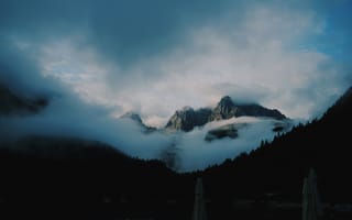 Картинка горы, гора, природа, пейзаж, вечер, облака, туча, облако, тучи, небо, туман, дымка