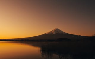 Картинка горы, гора, природа, Фудзияма, Фудзи, вулкан, Япония, вечер, закат, заход, отражение