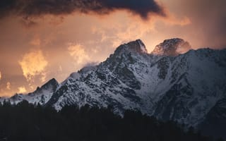 Картинка горы, гора, природа, Альпы, вечер, закат, заход, облачно, облачный, облака, тучи, облако, небо