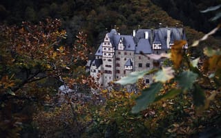 Картинка архитектура, Замок Эльц, Эльц, замок, крепость, здание, лес, деревья, дерево, лесной, природа, осень
