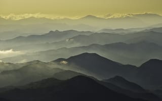 Картинка горы, гора, природа, Апуанские Альпы, силуэт, облака, туча, облако, тучи, небо, туман, дымка, вечер