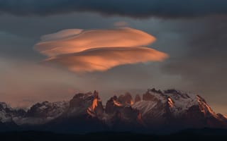 Картинка горы, гора, природа, Торрес дель Пайне, Чили, вечер, закат, заход, облака, туча, облако, тучи, небо