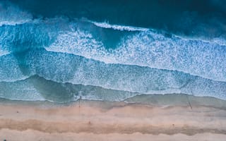 Картинка океан, море, вода, природа, волна, голубой, бирюзовый, берег, побережье, песок, песчаный, пляж, сверху, c воздуха, аэросъемка, съемка с дрона