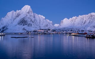 Картинка Рейне, Норвегия, природа, гора, поселок, город, зима, снег