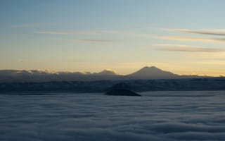 Картинка горы, гора, природа, пейзаж, облачно, облачный, облако, облака, туман, дымка, вечер, закат, заход