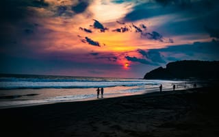 Картинка закаты, вечер, море, океан, вода, берег, побережье, пляж, облака, туча, облако, тучи, небо
