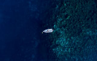 Картинка корабли, корабль, лодка, яхта, море, океан, вода, сверху, c воздуха, аэросъемка, с дрона
