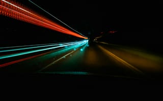 Картинка ночь, дорога, свет, размытость, движение, автомобиль, трафик