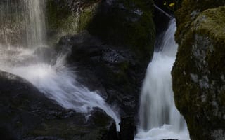 Картинка водопад, природа, камни, поток, мох, вода, ландшафт