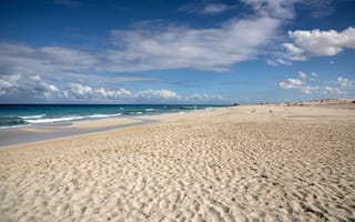 Картинка пляж, море, песок, небо, облака, отдых, природа