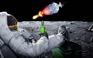 Картинка Астронавт, земля, взрыв, луна, пиво, Карлзберг