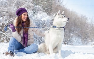 Картинка снег, девушки, природа, собаки, зима