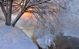 Картинка река, зима, закат, горы, деревья