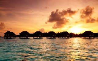 Картинка Мальдивы, Бунгало, Тропики, тропический, Рассветы, закаты, Природа, рассвет, Море, Небо, закат