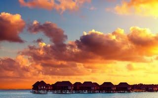 Обои Мальдивы, Бунгало, Рассветы, облачно, Облака, Небо, Природа, облако, закаты, Тропики