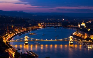 Картинка Будапешт, Венгрия, Города, Danube, Chain, Реки, Ночные, section, речка, Мосты, bridge, Ночь