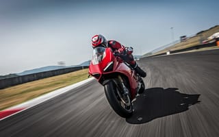 Картинка Ducati, 2018, едет, Дукати, красных, красные, Panigale, красная, едущая, Мотоциклы, Красный, V4, скорость, едущий, Движение, мотоцикл