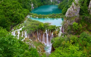 Обои Хорватия, Plitvice, Скала, скале, Park, national, Водопады, скалы, lakes, парк, Природа, Парки, Утес