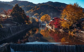 Картинка Киото, Япония, канал, Осень, Arashiyama, дерево, гора, дерева, Горы, деревьев, Водопады, Деревья, Водный, Природа, осенние