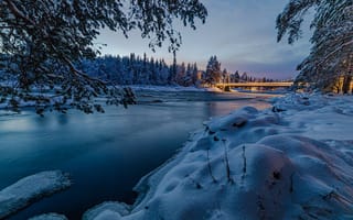 Обои Финляндия, Oulu, North, мост, лес, зимние, снеге, река, Природа, Зима, Мосты, Реки, Леса, снегу, Ostrobothnia, Снег, снега, речка