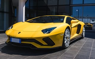 Картинка Lamborghini, Aventador, Автомобили, желтых, Купе, авто, машины, желтая, желтые, Желтый, автомобиль, Ламборгини, машина