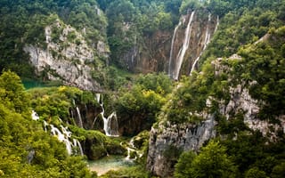 Обои Хорватия, Plitvice, Природа, скалы, Lakes, Леса, Парки, Водопады, Утес, парк, Скала, лес, скале