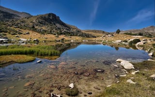 Картинка Испания, Pyrenees, Catalonia, гора, Горы, Озеро, Камень, Камни, Природа