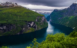 Обои Норвегия, Geiranger, fjord, Утес, Горы, гора, скалы, Природа, Скала, скале