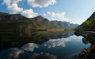 Картинка Норвегия, Forsand, Озеро, Облака, облачно, отражении, облако, Горы, гора, Отражение, Природа, отражается
