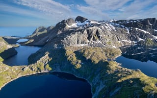 Обои Лофотенские, острова, Reine, Природа, Озеро, гора, Горы, Норвегия